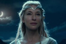 Galadriel (Cate Blanchett) em O Senhor dos Anéis (Reprodução)