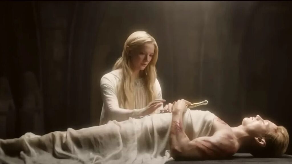 Ficou com dúvida sobre Os Anéis de Poder? Confira os detalhes explicados dos primeiros episódios Galadriel (Morfydd Clark) e Finrod em O Senhor dos Anéis: Os Anéis de Poder (Divulgação / Prime Video)