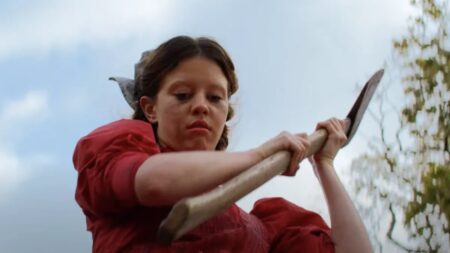 Mia Goth é Pearl em Pearl (Divulgação)