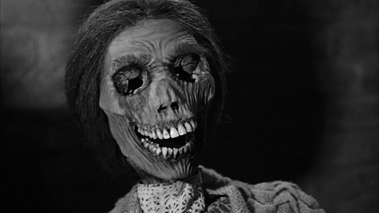 Pearl: Como continuação de X, resgata reviravoltas de Psicose e Sexta-Feira 13 3 Múmia da mãe de Norman Bates em Psicose (Reprodução)