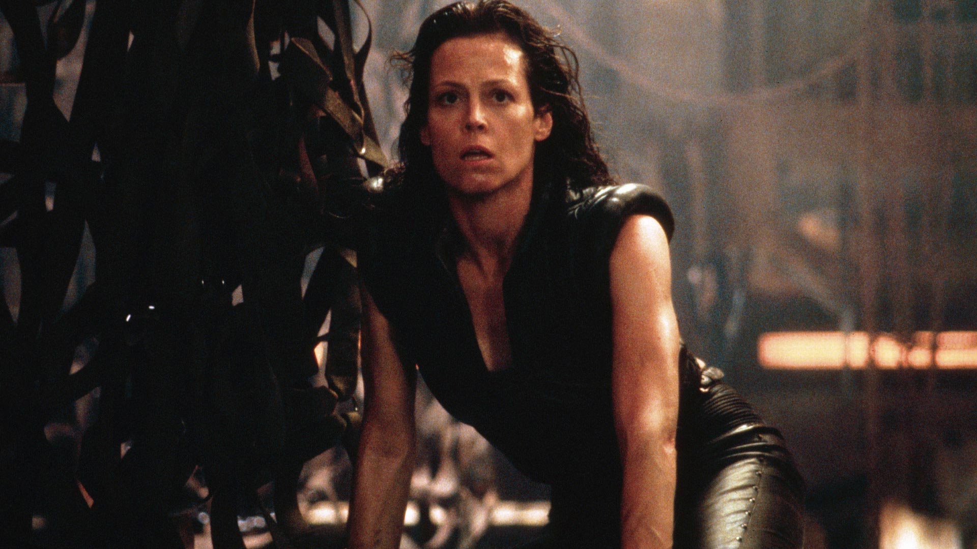 Sigourney Weaver é Ellen Ripley em Alien: A Ressurreição (Reprodução)