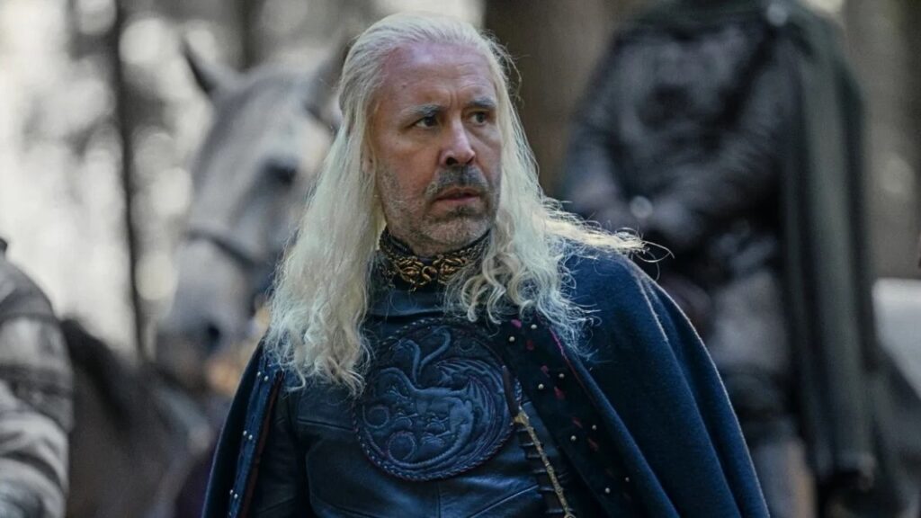 Por que Viserys chamou Alicent de Aemma em A Casa do Dragão? Rei Viserys (Paddy Considine) em A Casa do Dragão (Reprodução / HBO)