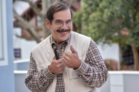 Leandro Hassum como Walter em Vizinhos