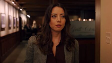 Aubrey Plaza como Harper em The White Lotus