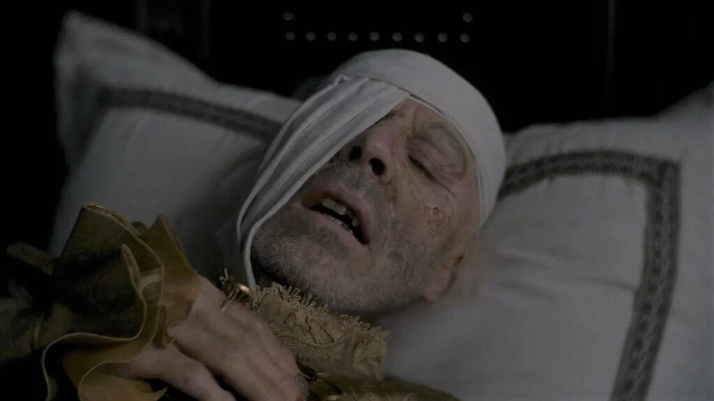 Paddy Considine como Viserys em A Casa do Dragão