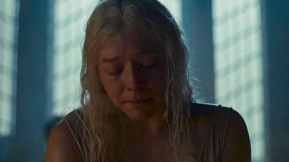 Por que cena terrível de parto foi mostrada em A Casa do Dragão? 2 Rhaenyra (Emma D'Arcy) dá à luz uma filha natimorta em A Casa do Dragão