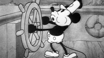 Mickey Mouse em Steamboat Willie (Reprodução / Disney)