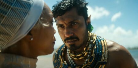 Angela Bassett como Ramonda e Tenoch Huerta como Namor em Pantera Negra: Wakanda para Sempre (Reprodução / Marvel)