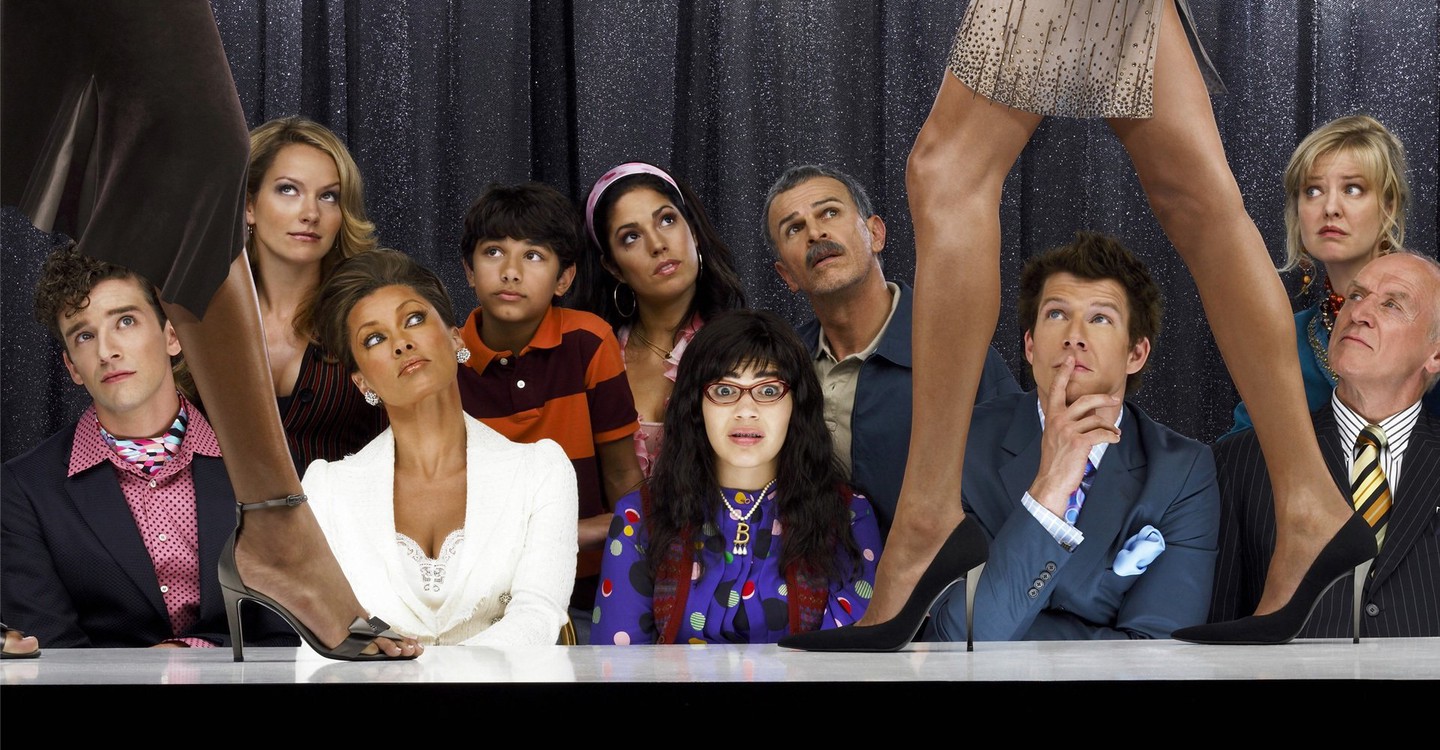5 enredos de Ugly Betty que nunca envelhecem 3 Cartaz de Ugly Betty