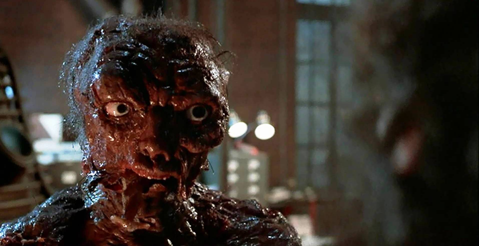 Veja as referências de terror usadas por James Gunn em Seres Rastejantes 5 Jeff Goldblum como Seth Brundle em A Mosca (Reprodução)