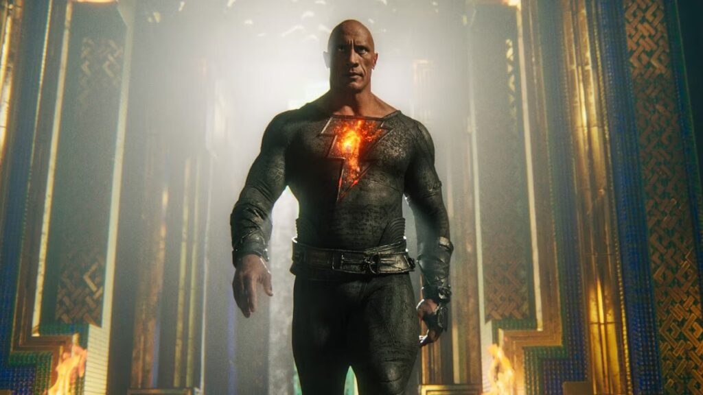 Produtores sacrificaram personagens para Adão Negro ter mais espaço Adão Negro (Dwayne Johnson) em Adão Negro (Reprodução / DC)