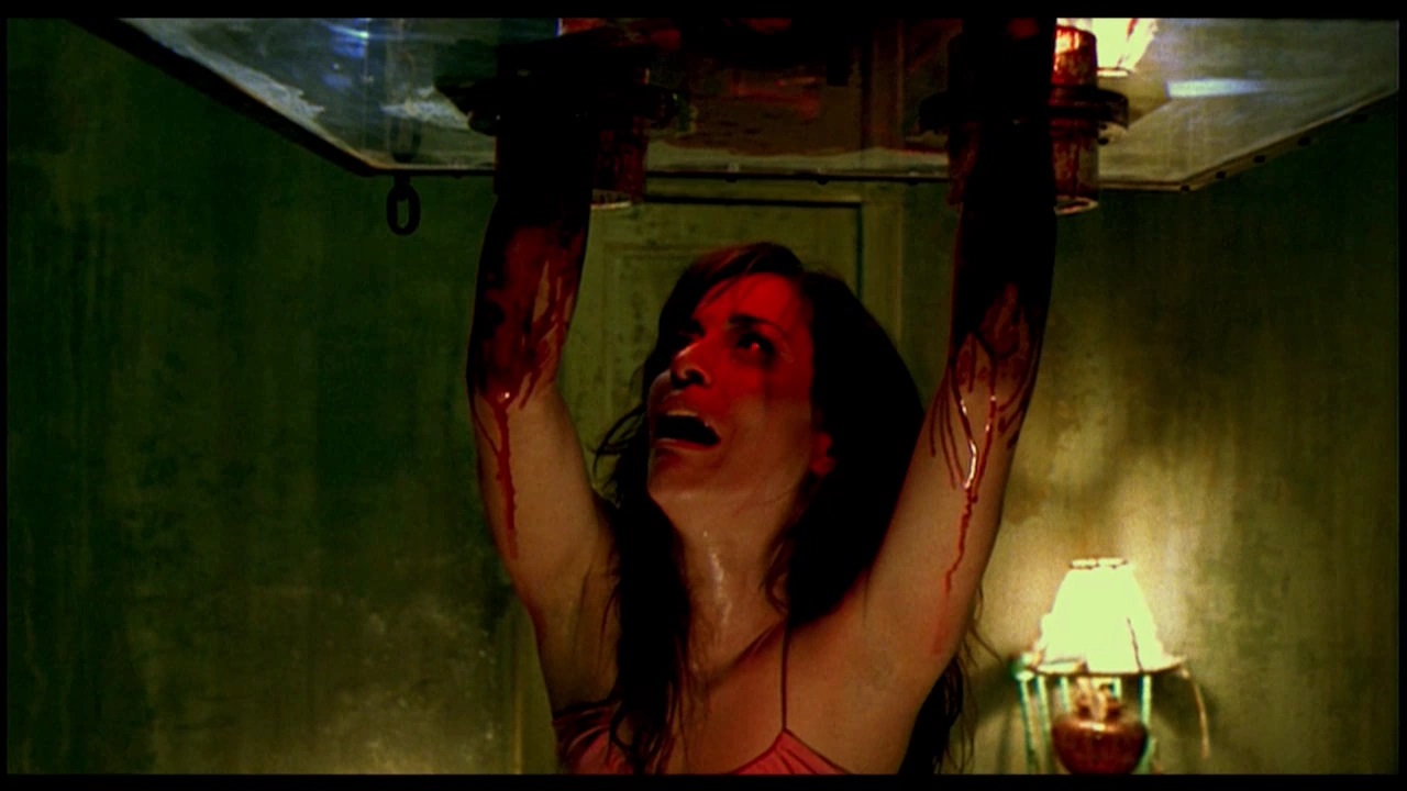 Addison (Emmanuelle Vaugier) em Jogos Mortais 2 (Reprodução)