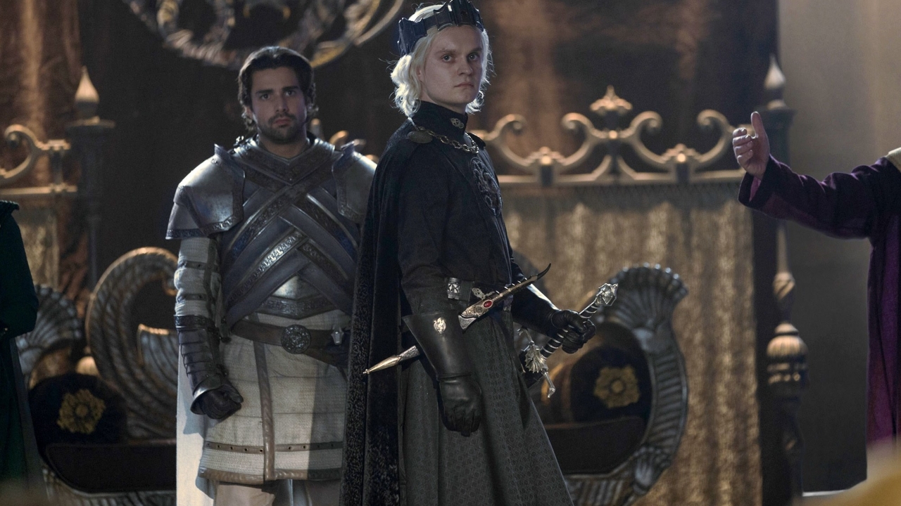 Tom Glynn-Carney como Aegon II Targaryen em A Casa do Dragão (Reproduçao / HBO)
