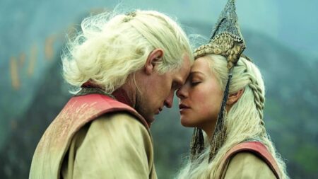 Matt Smith com Daemon Targaryen e Emma D'Arcy como Rhaenyra Targaryen em A Casa do Dragão (Reprodução / HBO)
