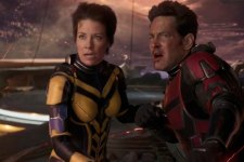 Scott (Paul Rudd) e Hope (Evangeline Lilly) em Homem-Formiga e a Vespa: Quantumania (Reprodução / Marvel)