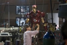 Robert Downey Jr. como Tony Stark / Homem de Ferro em Homem de Ferro