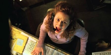 Jenna Fischer como Shelby em Seres Rastejantes (Reprodução)