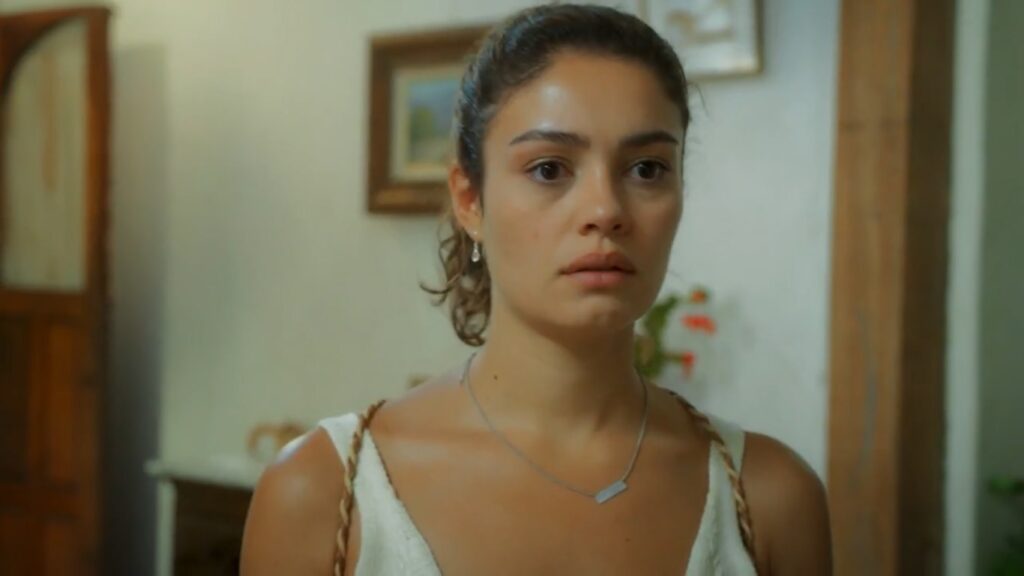 Sophie Charlotte como Maíra em Todas as Flores