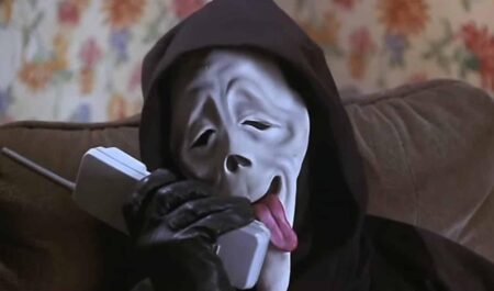 Ghostface em Todo Mundo em Pânico (Reprodução)
