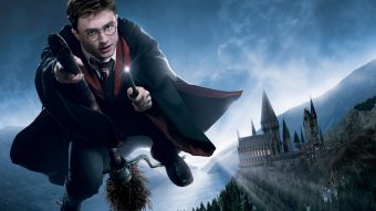 Daniel Radcliffe como Harry Potter em filme de Harry Potter