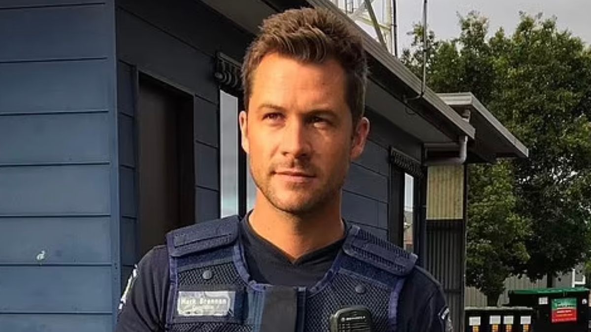 Depois da farra, ator vai parar na justiça, acusado de abuso sexual 3 Ator Scott McGregor como o Detetive Mark Brennan em Neighbours