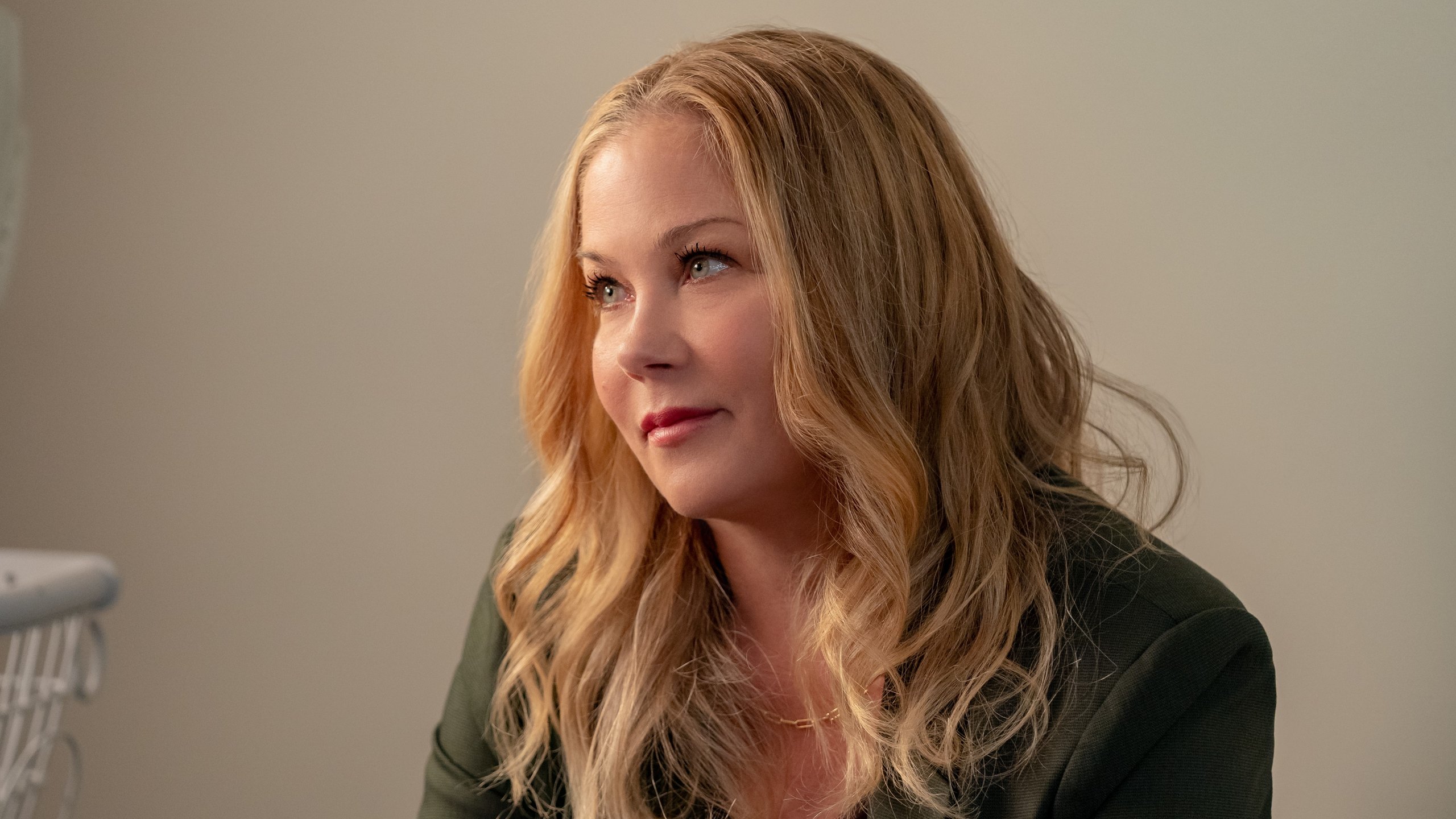 Disque Amiga para Matar pode ser último trabalho de Christina Applegate 1 Christina Applegate como Jen Harding em Disque Amiga Para Matar