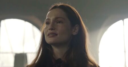 Hannah Dodd é Sarah Chapman em Enola Holmes 2