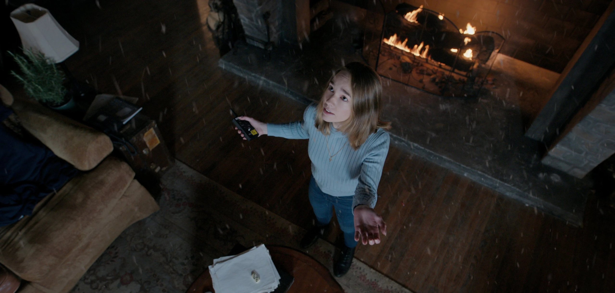Holly Taylor como Angelina em Manifest Reproducao scaled 1