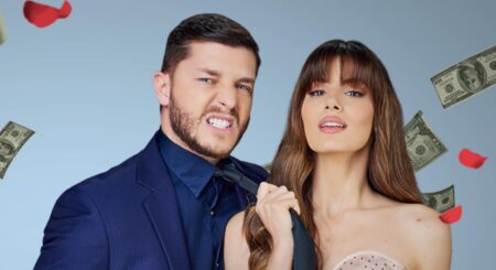 Casados, Camila Queiroz e Klebber Toledo passaram dificuldade para gravar cenas íntimas em filme da HBO Max Cartaz do filme Procura-se