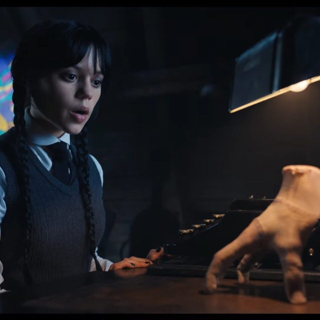 Por que Wandinha usa franja na Netflix? 3 Jenna Ortega como Wanda Addams em Wandinha