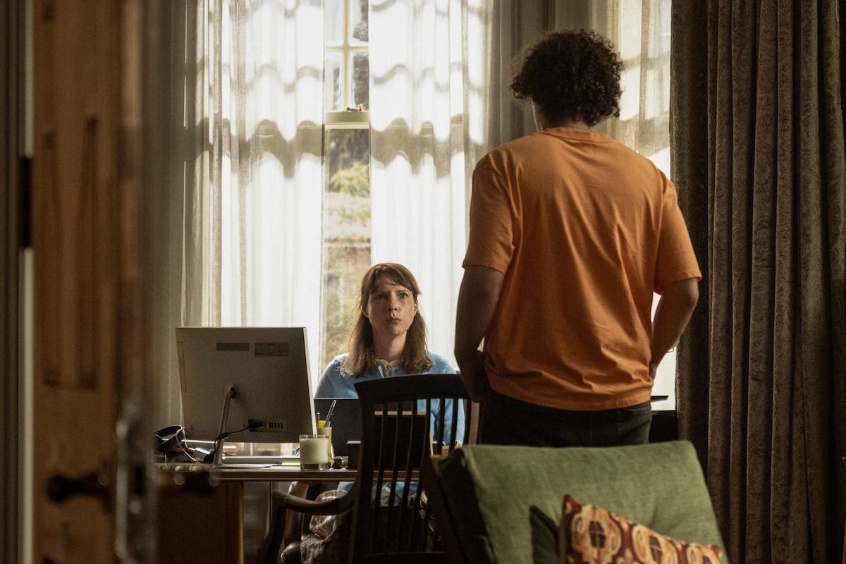 O que acontece com o Ben em Inside Man? Ele morre? 2 Dolly Wells como Janice e Louis Oliver como Ben em Inside Man