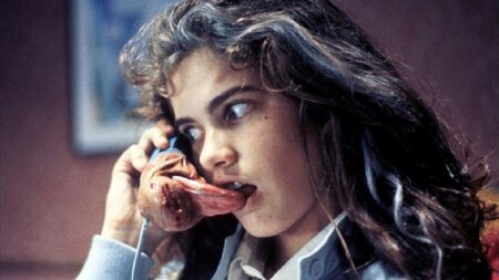 Heather Langenkamp como Nancy Thompson em A Hora do Pesadelo (Reprodução)