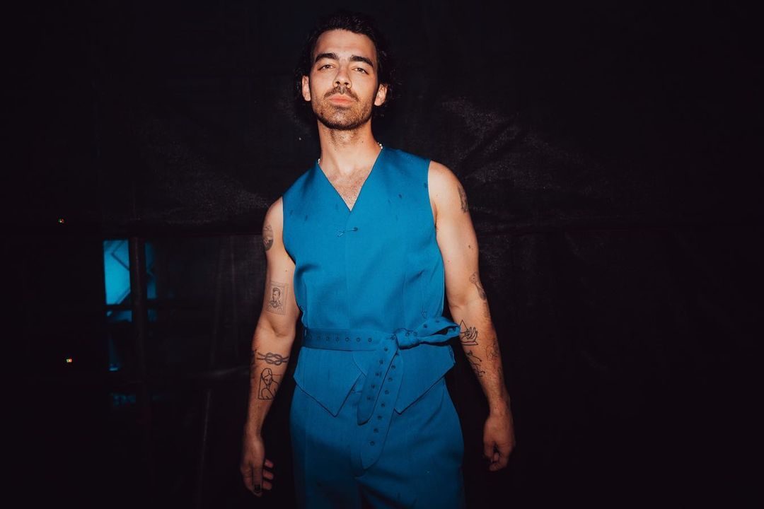 Joe Jonas em foto do Instagram 