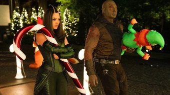 Mantis (Pom Klementieff) e Drax (Dave Bautista) em Guardiões da Galáxia: Especial de Festas (Reprodução / Marvel)