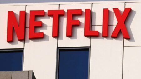Netflix radicaliza e força assinantes a usarem plano com propaganda Netflix (Reprodução)