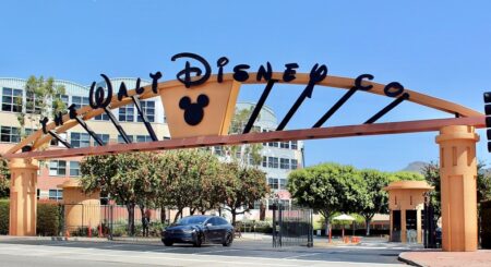 Saiba quanto novo chefe da Disney vai ganhar Entrada da Walt Disney Company (Reprodução)