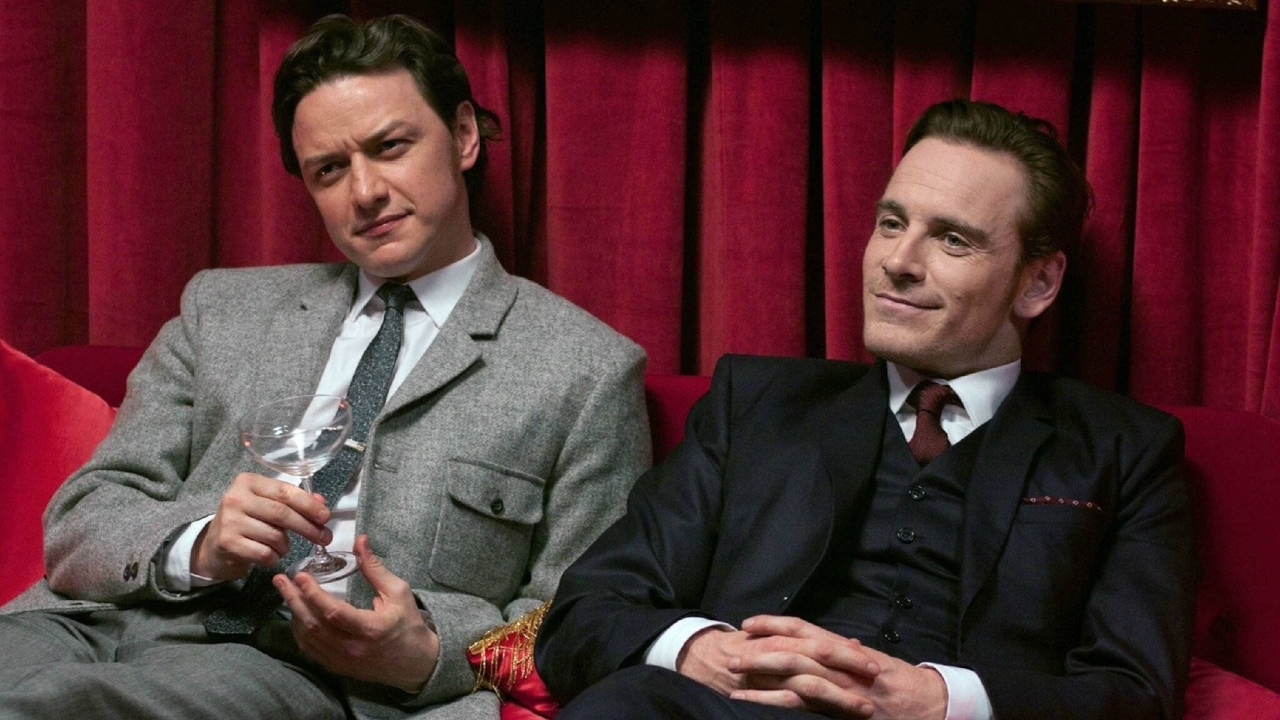 James McAvoy tem apenas um arrependimento sobre X-Men 1 James McAvoy como Xavier e Michael Fassbender como Erik na franquia X-Men (Reprodução / Fox)