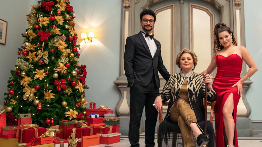Por que todo mundo quer ver Ele Acredita em Papai Noel na Netflix? 2 Sérgio Malheiros como Carlinhos, Vera Fischer como Lady Sofia e Gkay como Graça em Um Natal Cheio de Graça