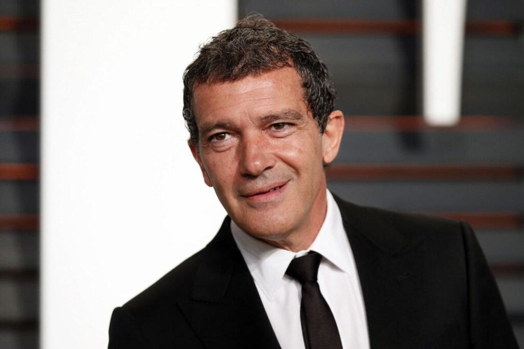 Antonio Banderas revela mudança de vida: “Por que me preocupar se vou morrer?” Antonio Banderas