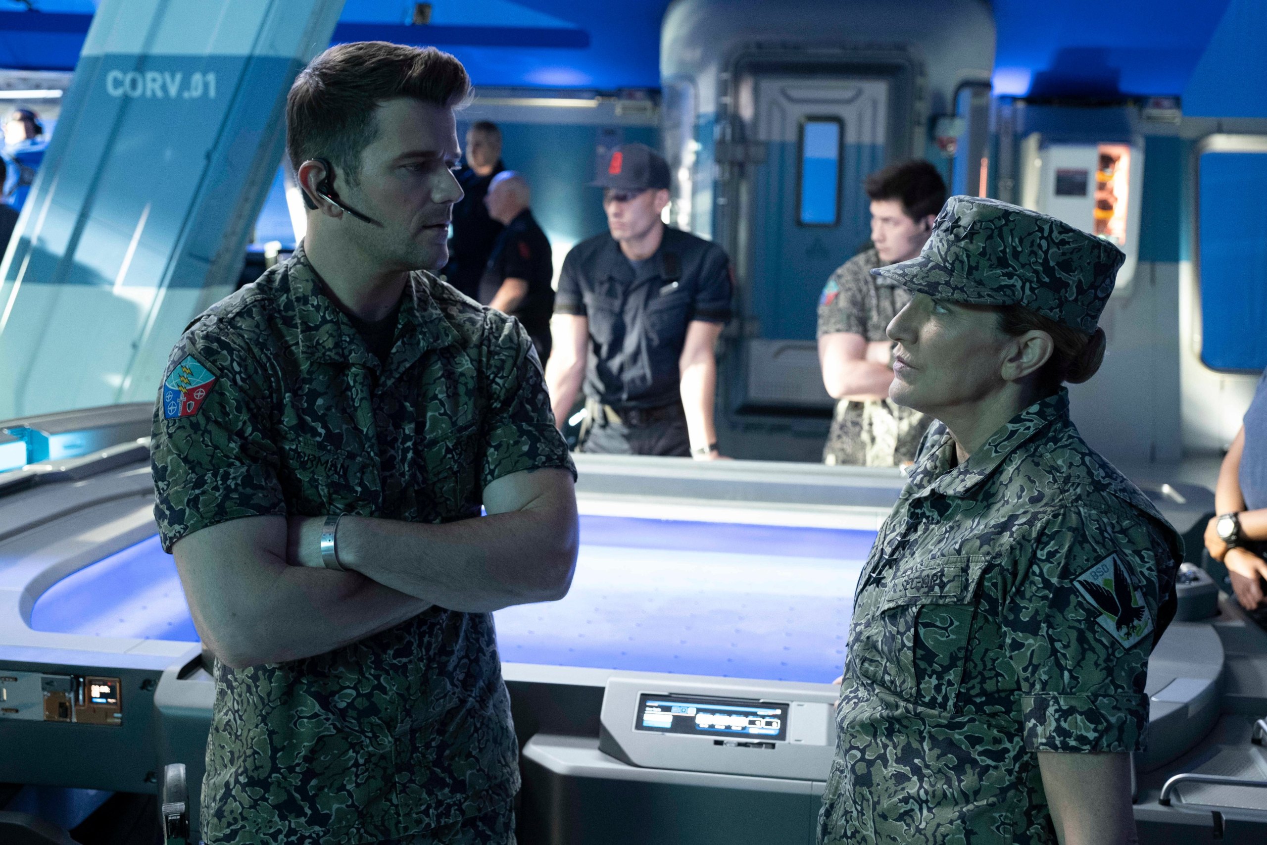 Atriz de Avatar 2 se esqueceu do filme: "Achei que já tinha lançado e sido um fracasso" 1 Edie Falco como General Ardmore em Avatar: O Caminho da Água (Divulgação)