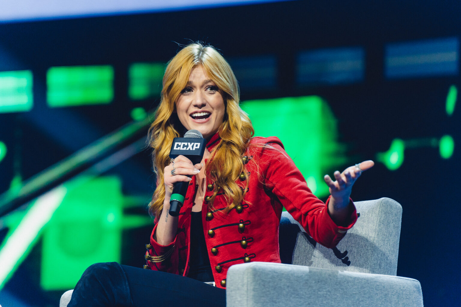 Katherine McNamara na CCXP22
