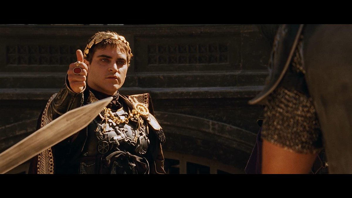 Joaquin Phoenix em cena de Gladiador