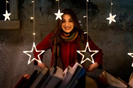 Pilar Fogliati como Gianna em Eu Odeio Natal (Netflix Divulgação)