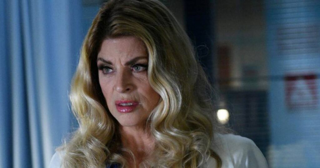 Kirstie Alley como Ingrid Hoffel em Scream Queens (Reprodução)