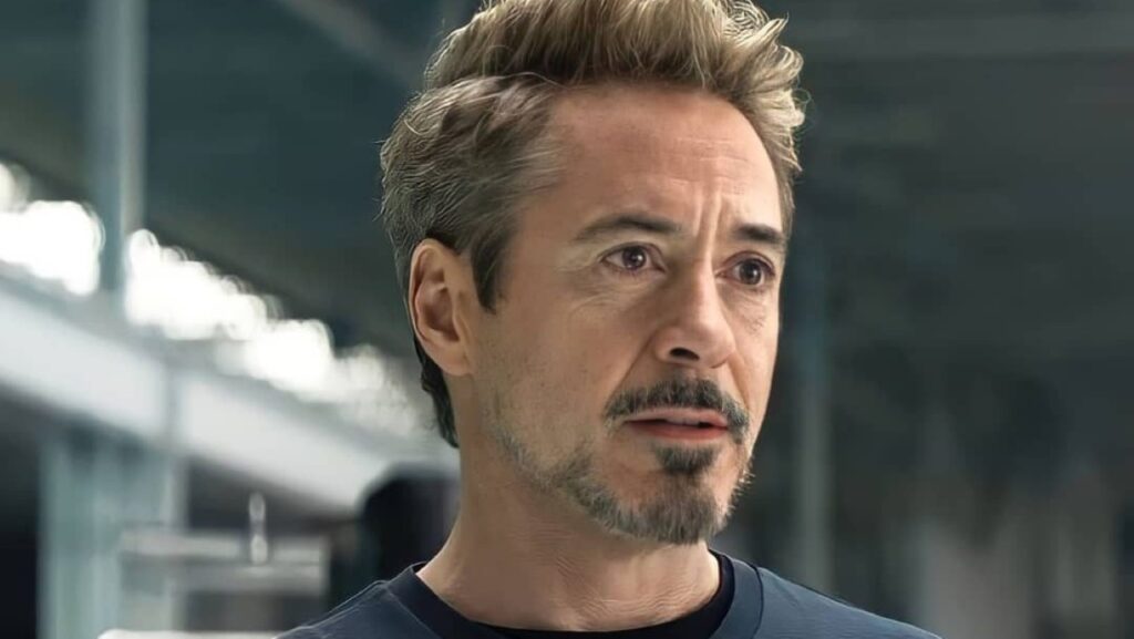 Robert Downey Jr. defende Trovão Tropical: “vício de reclamação” Robert Downey Jr. como Tony Stark no MCU (Reprodução / Marvel)