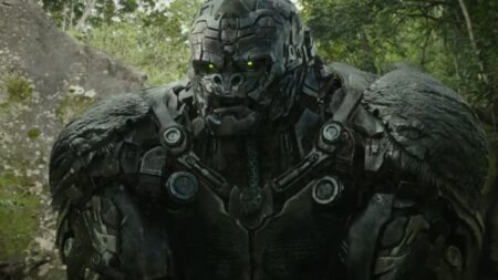 Ron Perlman como Optimus Primal em Transformers: O Despertar das Feras (Reprodução / Paramount)