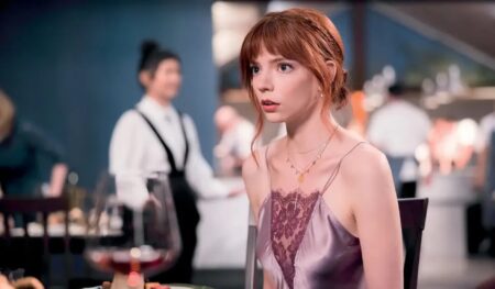 Anya Taylor-Joy como Margot em O Menu (Reprodução)