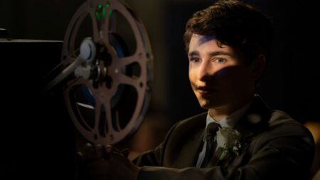 Gabriel LaBelle como Sammy Fabelman em Os Fabelmans