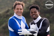 Walter Emanuel Jones e David Yost em Power Rangers: Once & Always