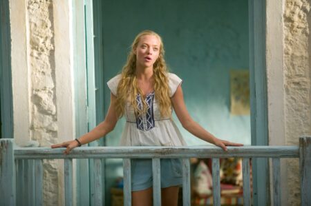Amanda Seyfried em Mamma Mia (Reprodução)